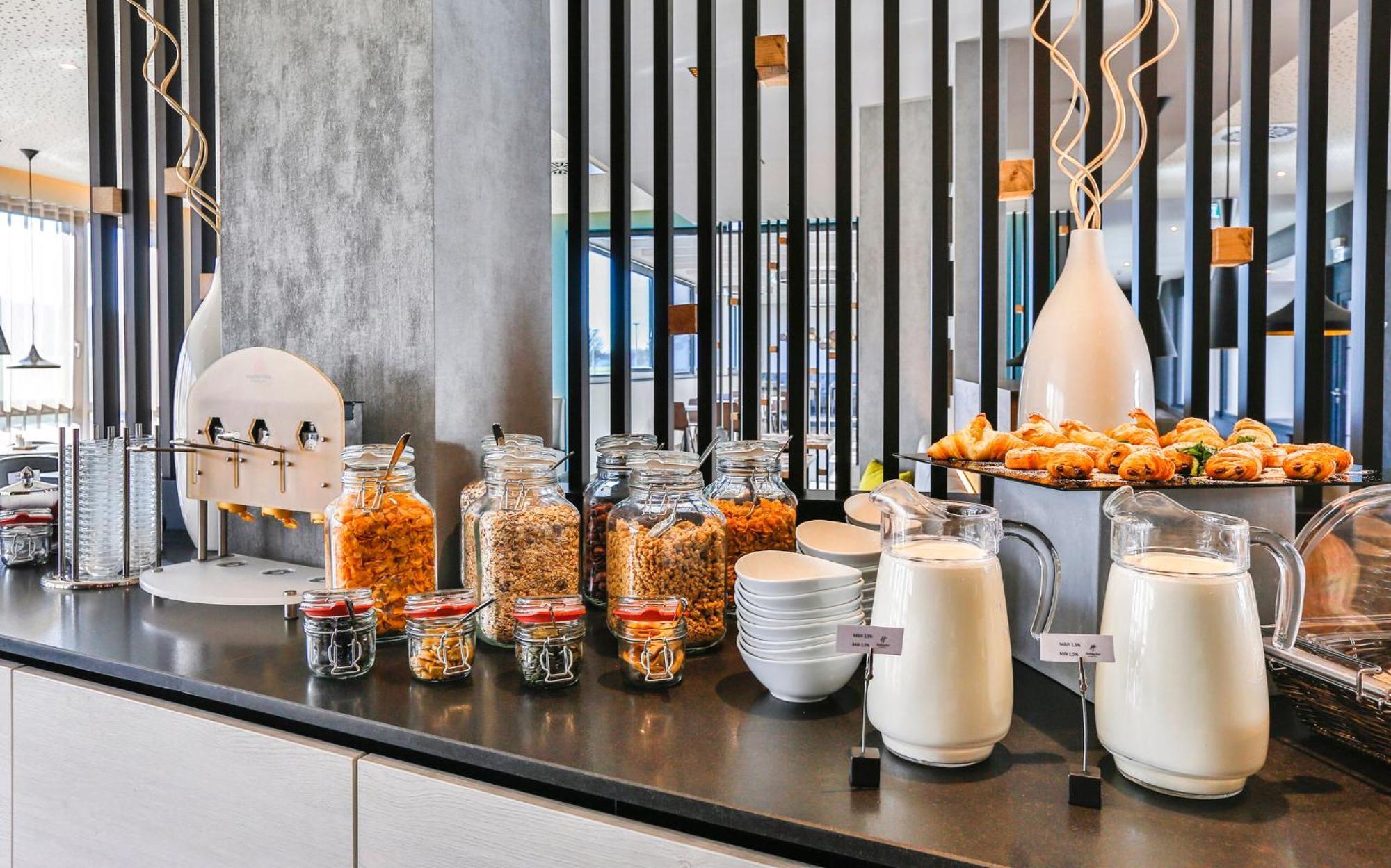 Holiday Inn - Villingen - Schwenningen By Ihg Eksteriør bilde